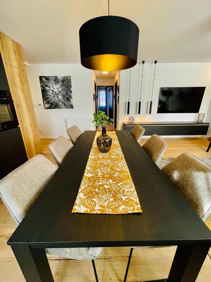Apartman Ana 达鲁瓦尔 外观 照片